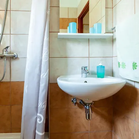 Apartman With Parking Space Njivice, Krk - 20548 Njivice