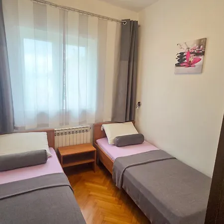 With Parking Space Njivice, Krk - 20548 公寓 奈维斯