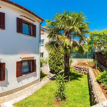 With Parking Space Njivice, Krk - 20548 Apartman *